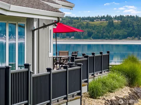 6591 NE North Shore Rd, Belfair, WA 98528