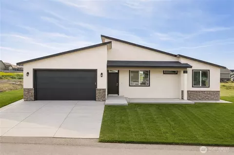 6739 SE Club House Drive Ct, Othello, WA 99344