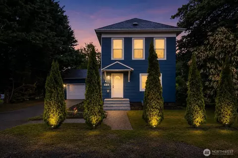 222 S 10th St, Shelton, WA 98584
