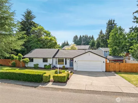 3835 Blue Finch Ct SE, Lacey, WA 98503