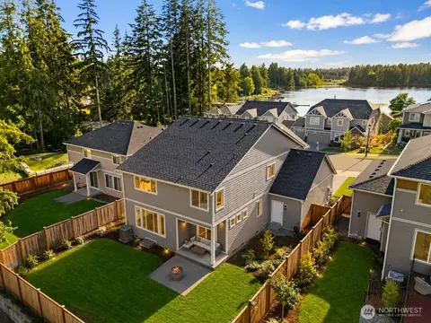 6729 Dusty Ln SE, Lacey, WA 98503