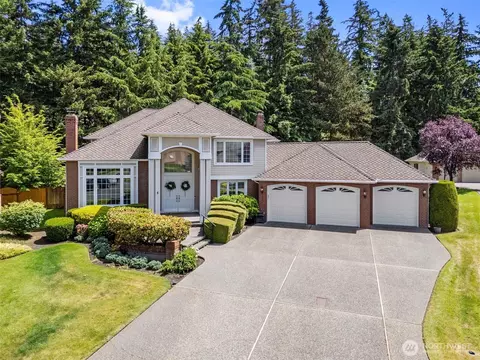 320 210th Ct SE, Sammamish, WA 98074