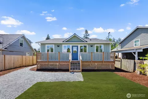 1249 SW 151st St, Seattle, WA 98166