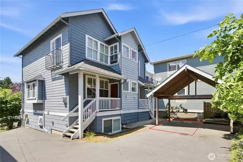168 18th Ave #B, Seattle, WA 98122