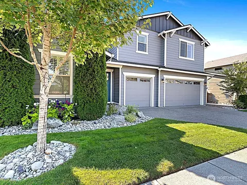32781 NE 52nd St, Carnation, WA 98014