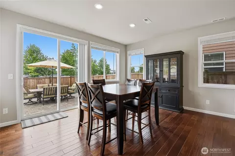 Dining - 3922 187th Pl SE, Bothell, WA 98012 photo 1 of 2