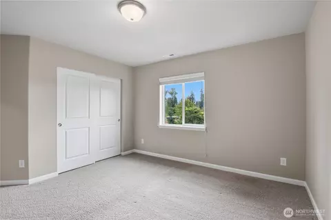 Bedroom - 3922 187th Pl SE, Bothell, WA 98012 photo 6 of 7