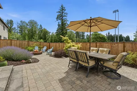 Exterior - 3922 187th Pl SE, Bothell, WA 98012 photo 2 of 6