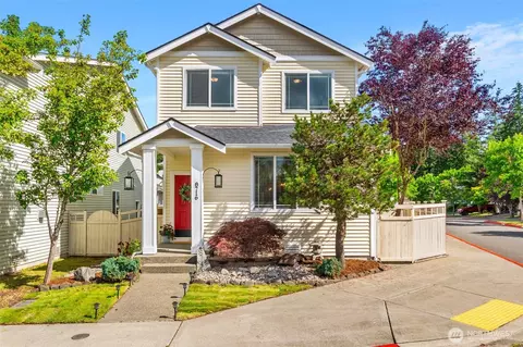 8716 Oslo Ln NE, Lacey, WA 98516