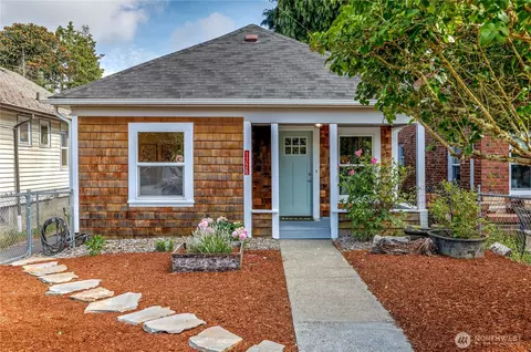 1728 5th St, Bremerton, WA 98337