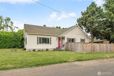 503 S 58th St, Tacoma, WA 98408