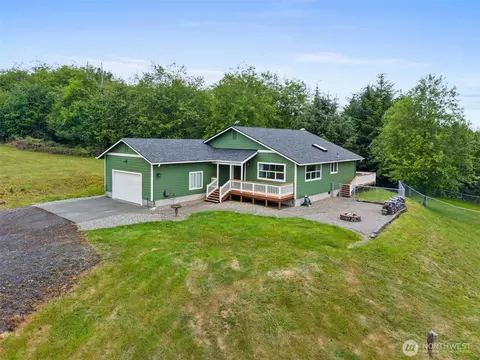 3023 Oldani Rd, Raymond, WA 98577