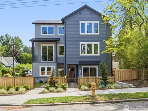 1970 25th Ave E, Seattle, WA 98112