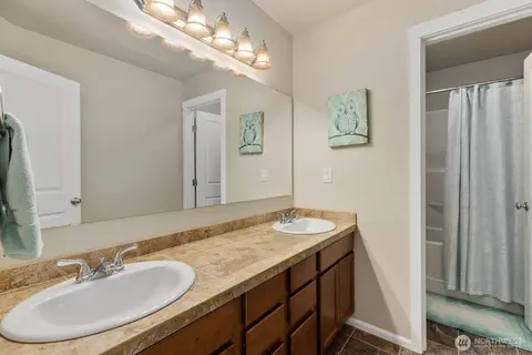 Bath - 2124 197th Street Ct E, Spanaway, WA 98387 photo 3 of 3