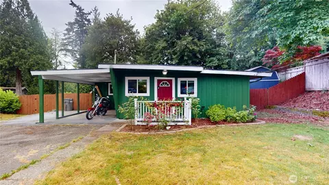 1461 Bill Ave, Port Orchard, WA 98366