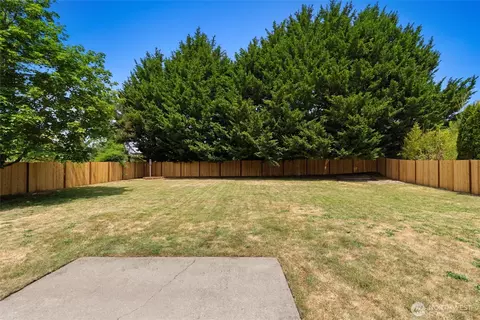 Exterior - 516 Corrin Ave NW, Orting, WA 98360 photo 2 of 5