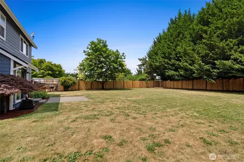 Exterior - 516 Corrin Ave NW, Orting, WA 98360 photo 3 of 5