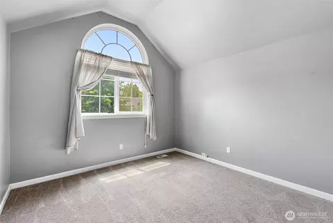 Bedroom - 516 Corrin Ave NW, Orting, WA 98360 photo 3 of 5