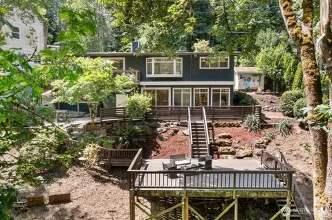 15936 76th Pl NE, Kenmore, WA 98028