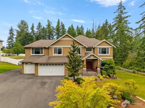 8010 Wenatchee Pl NW, Silverdale, WA 98383