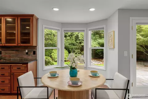 Dining - 15811 29th Dr SE, Mill Creek, WA 98012 photo 2 of 2