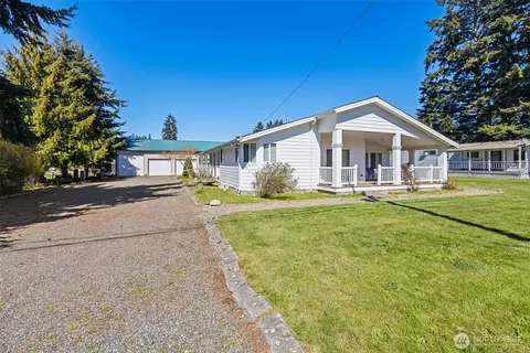 40 Marsden Rd, Port Angeles, WA 98362