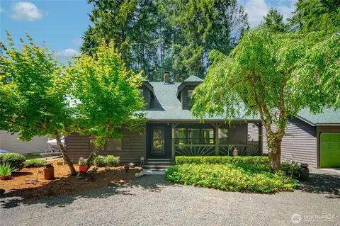 211 E Aycliffe Dr, Shelton, WA 98584
