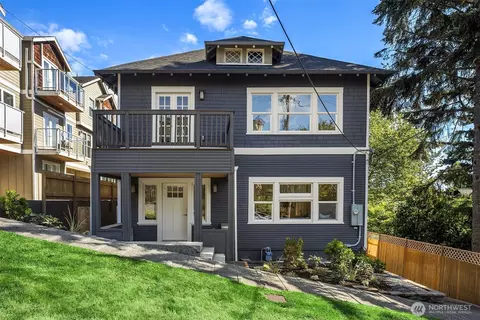 1307 W Boston St, Seattle, WA 98119