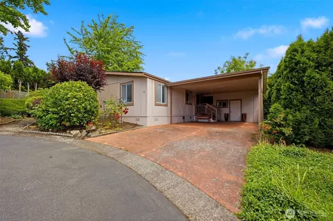 5701 NE St Johns Rd #21, Vancouver, WA 98661