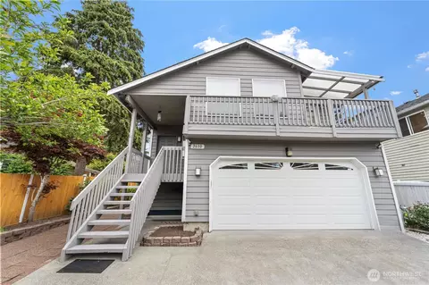2616 130th St NE, Seattle, WA 98125