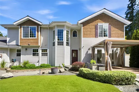 12832 NE 70th Pl, Kirkland, WA 98033