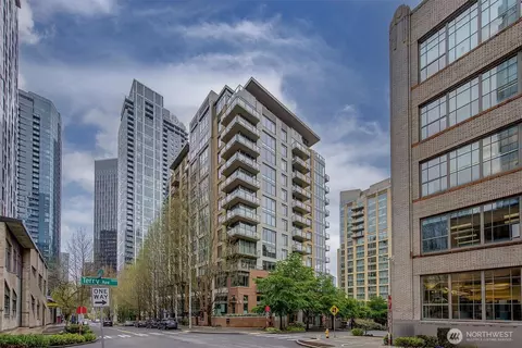 910 Lenora St #S1004, Seattle, WA 98121