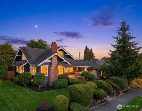 7706 32nd Ave NW, Seattle, WA 98117