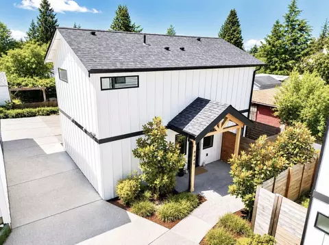 8449 18th Ave SW, Seattle, WA 98106