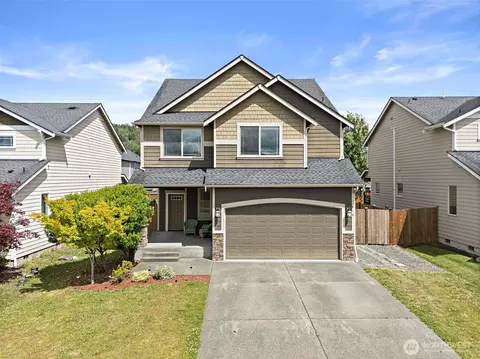 916 Boatman Ave NW, Orting, WA 98360
