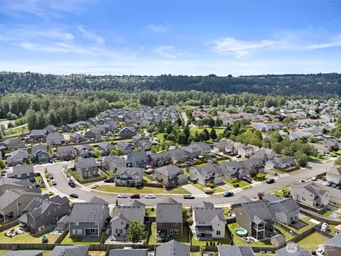 View/Area - 916 Boatman Ave NW, Orting, WA 98360 photo 3 of 4