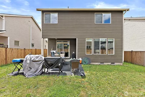 Exterior - 916 Boatman Ave NW, Orting, WA 98360 photo 6 of 8