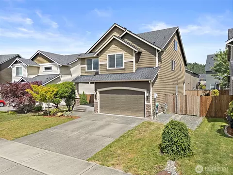 Exterior - 916 Boatman Ave NW, Orting, WA 98360 photo 8 of 8