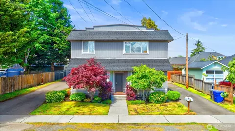 1713 17th St, Everett, WA 98201