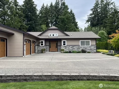 2901 S Bay Rd NE, Olympia, WA 98506