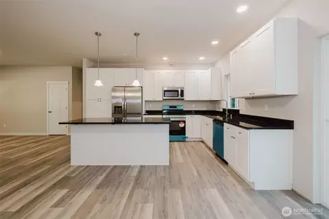 Kitchen - 61 E Olyview Pl, Grapeview, WA 98546 photo 2 of 3