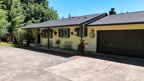 16005 148th Ave SE, Yelm, WA 98597