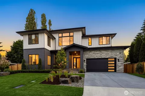 16039 NE 3rd St, Bellevue, WA 98008