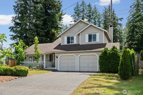 19117 SE 271st Ct, Covington, WA 98042