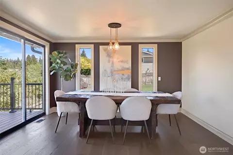 Dining - 9100 Olympic View Dr, Edmonds, WA 98026 photo 1 of 2