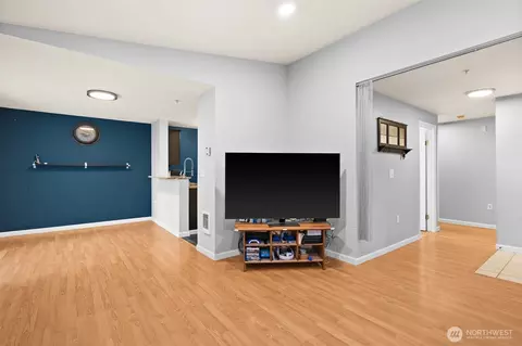 11002 SE Petrovitsky Rd #G304, Renton, WA 98055