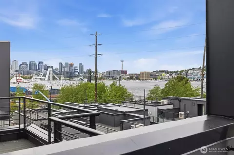 2009 Minor Ave E, Seattle, WA 98102 photo 24