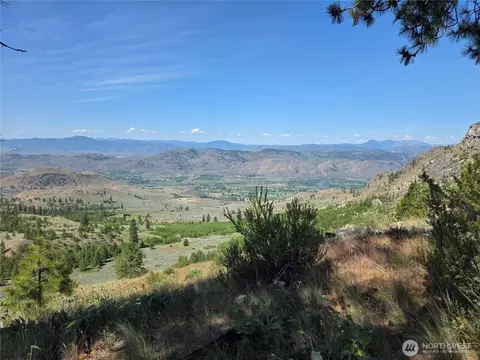 431 J Swanson Hill Rd, Tonasket, WA 98855