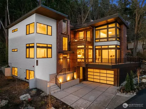 7128 NE 119th Pl, Kirkland, WA 98034