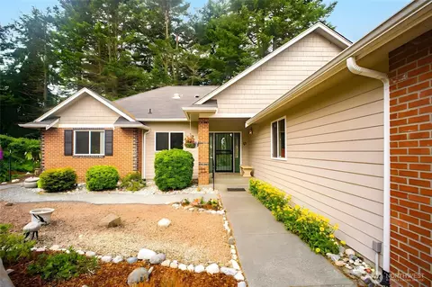 Exterior - 226 Hurricane Ridge Dr, Sequim, WA 98382 photo 3 of 10